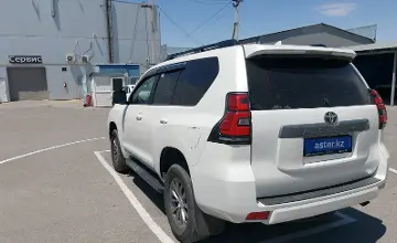 Toyota Land Cruiser Prado 2018 года за 19 500 000 тг. в Шымкент фото 4