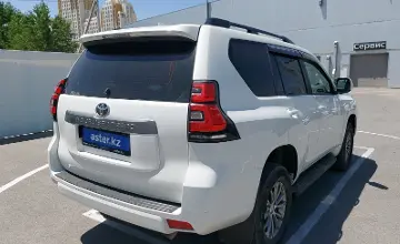 Toyota Land Cruiser Prado 2018 года за 19 500 000 тг. в Шымкент фото 3