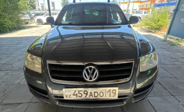 Volkswagen Touareg 2004 года за 4 500 000 тг. в Талдыкорган фото 2