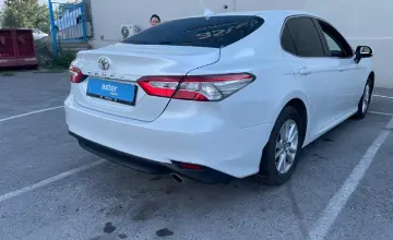 Toyota Camry 2018 года за 12 400 000 тг. в Тараз