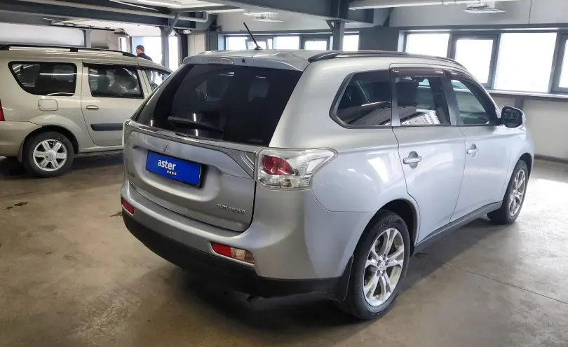 Mitsubishi Outlander 2013 года за 8 000 000 тг. в Астана фото 3