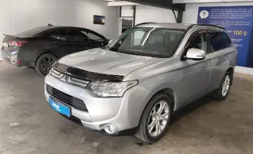 Mitsubishi Outlander 2013 года за 8 000 000 тг. в Астана фото 1
