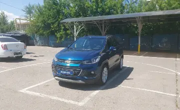 Chevrolet Tracker 2020 года за 6 000 000 тг. в Алматы фото 2