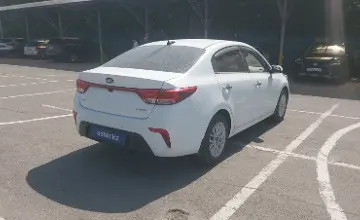 Kia Rio 2018 года за 6 000 000 тг. в Алматы фото 3