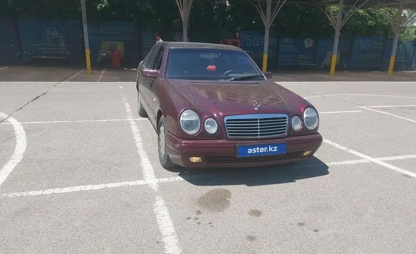 Mercedes-Benz E-Класс 1996 года за 2 000 000 тг. в Алматы фото 2