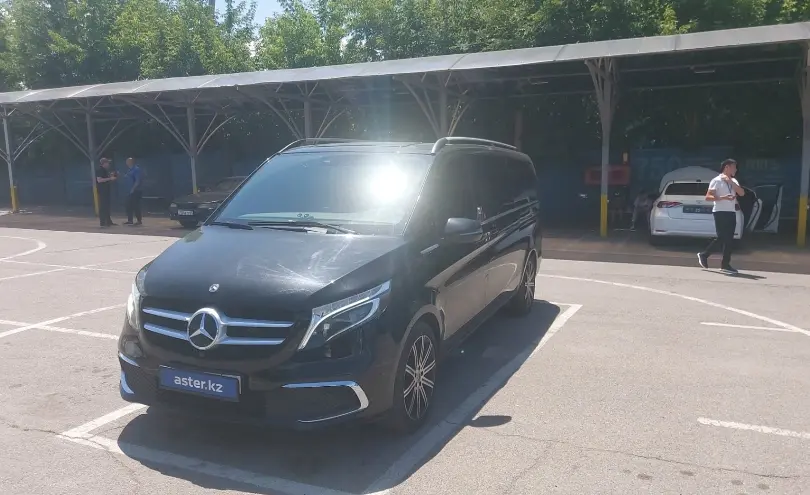 Mercedes-Benz V-Класс 2020 года за 30 000 000 тг. в Алматы