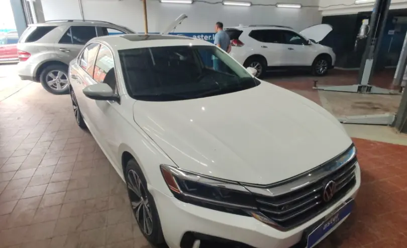 Volkswagen Passat 2020 года за 10 000 000 тг. в Астана фото 3