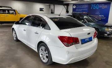 Chevrolet Cruze 2013 года за 3 500 000 тг. в Астана фото 4