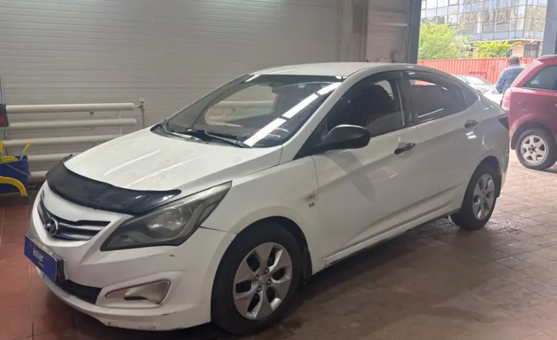 Hyundai Solaris 2015 года за 3 500 000 тг. в Астана