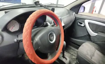 Renault Sandero 2012 года за 4 000 000 тг. в Астана фото 5
