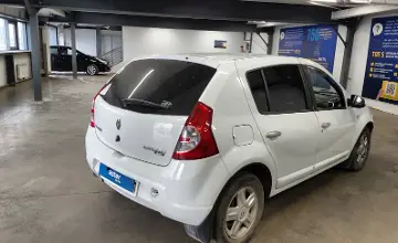 Renault Sandero 2012 года за 4 000 000 тг. в Астана фото 3