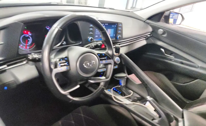 Hyundai Elantra 2021 года за 9 000 000 тг. в Астана фото 5