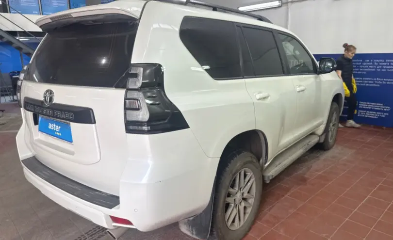 Toyota Land Cruiser Prado 2023 года за 30 000 000 тг. в Астана фото 5