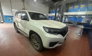 Toyota Land Cruiser Prado 2023 года за 30 000 000 тг. в Астана фото 3