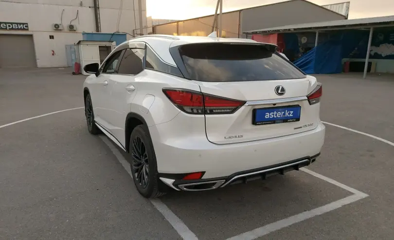 Lexus RX 2021 года за 27 500 000 тг. в Шымкент фото 4