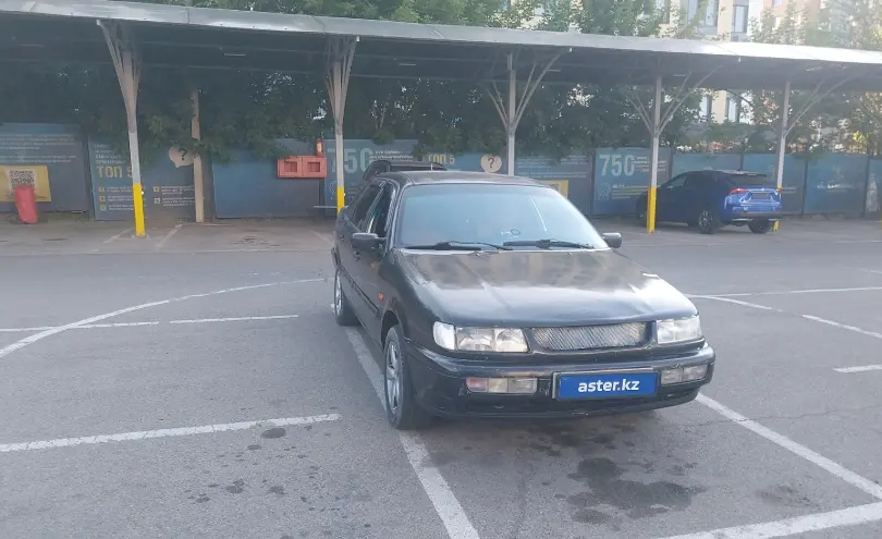Volkswagen Passat 1994 года за 1 000 000 тг. в Алматы фото 2