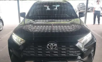 Toyota RAV4 2021 года за 13 000 000 тг. в Алматы фото 2