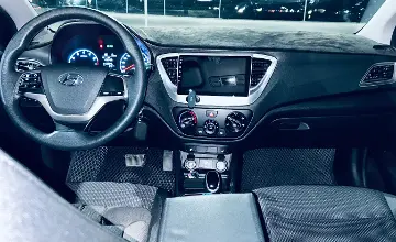 Hyundai Solaris 2020 года за 6 700 000 тг. в Атырау фото 4