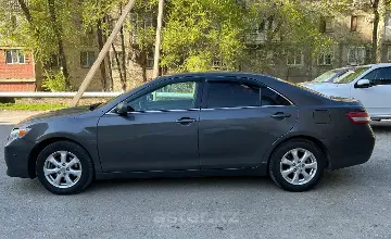 Toyota Camry 2010 года за 5 700 000 тг. в Атырау