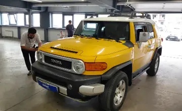 Toyota FJ Cruiser 2007 года за 9 500 000 тг. в Астана фото 1