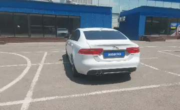 Jaguar XE 2018 года за 14 000 000 тг. в Алматы фото 4