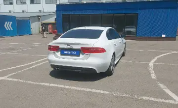 Jaguar XE 2018 года за 14 000 000 тг. в Алматы фото 3
