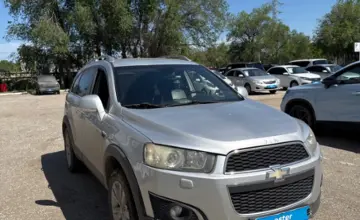 Chevrolet Captiva 2013 года за 4 500 000 тг. в Актобе фото 3