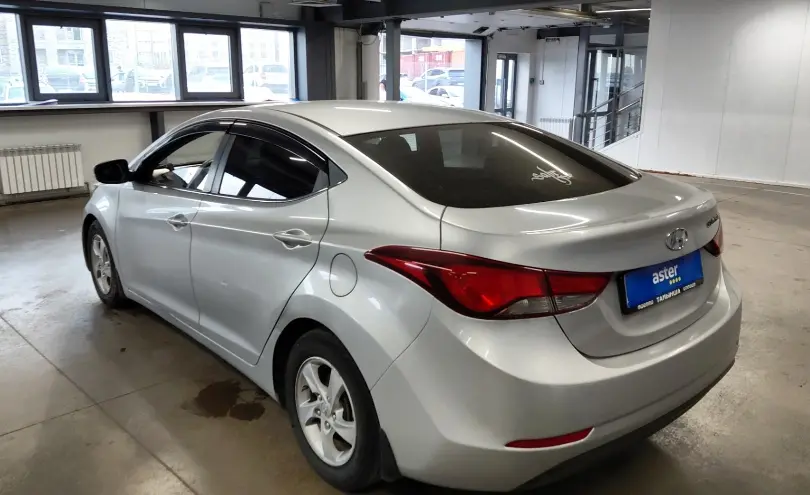 Hyundai Elantra 2015 года за 6 000 000 тг. в Астана фото 4
