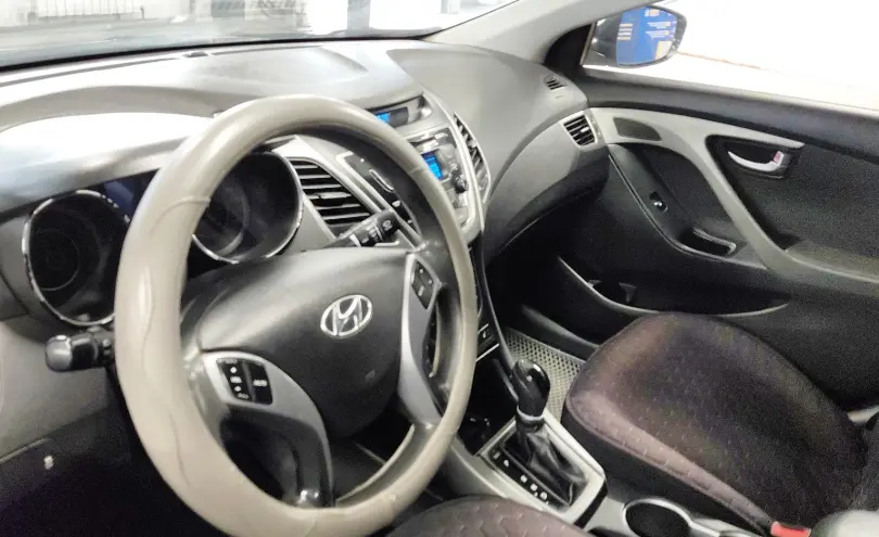 Hyundai Elantra 2015 года за 6 000 000 тг. в Астана фото 5