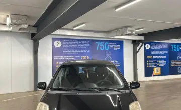 Toyota Yaris 2010 года за 3 700 000 тг. в Астана фото 2