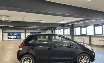 Toyota Yaris 2010 года за 3 700 000 тг. в Астана фото 4