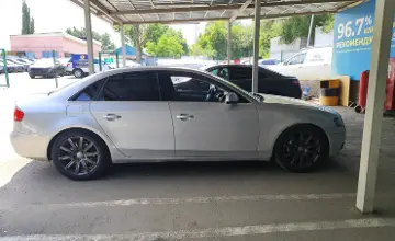 Audi A4 2010 года за 4 500 000 тг. в Алматы фото 4