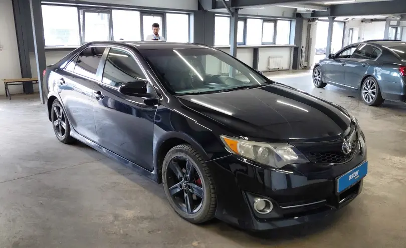 Toyota Camry 2014 года за 6 317 500 тг. в Астана фото 2