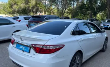 Toyota Camry 2015 года за 7 300 000 тг. в Актобе