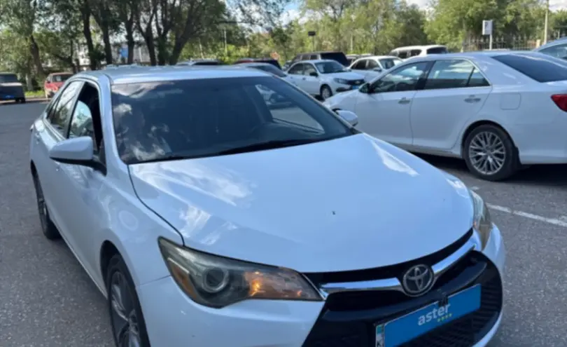 Toyota Camry 2015 года за 7 300 000 тг. в Актобе фото 3