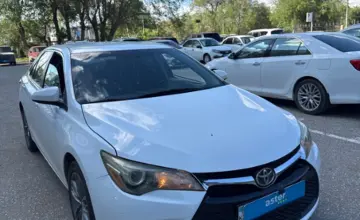 Toyota Camry 2015 года за 7 300 000 тг. в Актобе фото 3