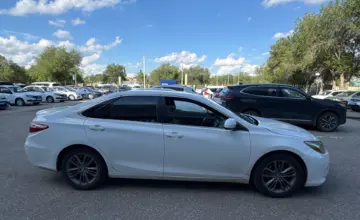 Toyota Camry 2015 года за 7 300 000 тг. в Актобе фото 4