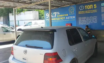 Volkswagen Golf 1999 года за 1 700 000 тг. в Алматы