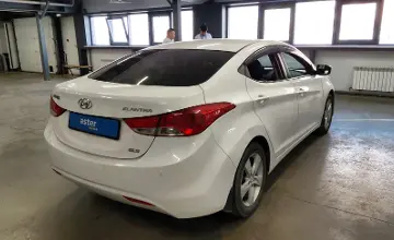 Hyundai Elantra 2013 года за 5 500 000 тг. в Астана фото 3