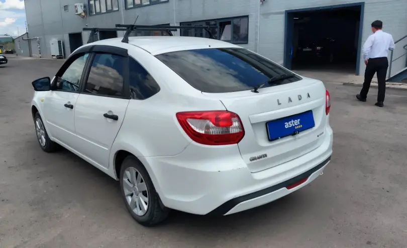 LADA (ВАЗ) Granta 2019 года за 4 000 000 тг. в Астана фото 4