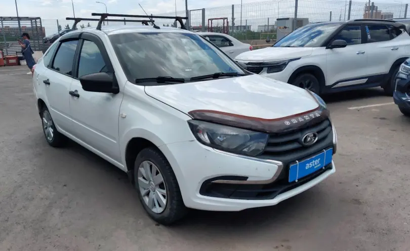 LADA (ВАЗ) Granta 2019 года за 4 000 000 тг. в Астана фото 2
