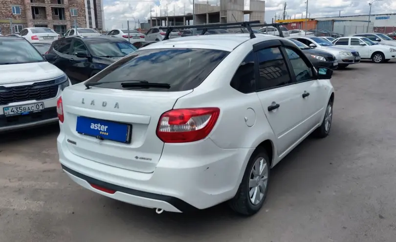 LADA (ВАЗ) Granta 2019 года за 4 000 000 тг. в Астана фото 3