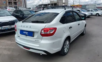 LADA (ВАЗ) Granta 2019 года за 4 000 000 тг. в Астана фото 3