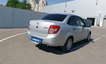 LADA (ВАЗ) Granta 2017 года за 2 900 000 тг. в Шымкент фото 3
