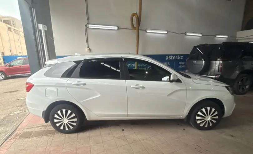 LADA (ВАЗ) Vesta 2018 года за 4 500 000 тг. в Астана фото 4