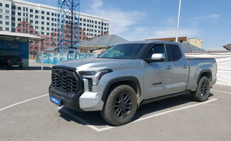 Toyota Tundra 2022 года за 40 000 000 тг. в Шымкент