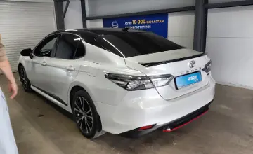 Toyota Camry 2020 года за 12 700 000 тг. в Астана фото 4