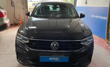 Volkswagen Tiguan 2021 года за 16 000 000 тг. в Астана фото 2