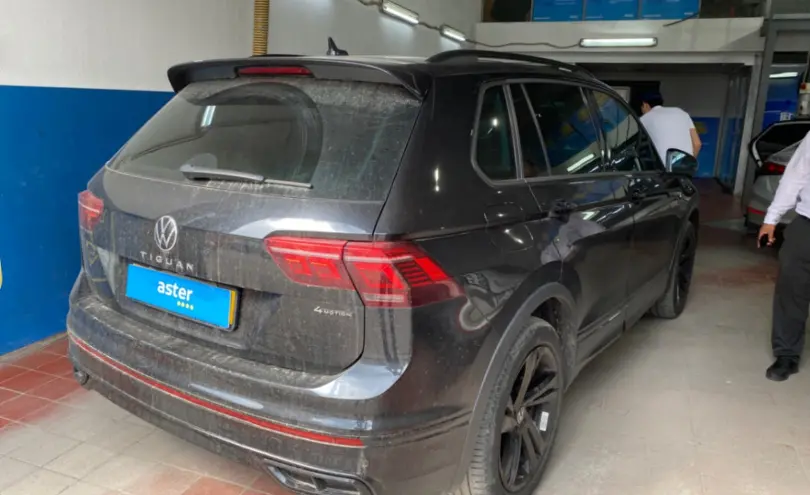 Volkswagen Tiguan 2021 года за 16 000 000 тг. в Астана фото 5