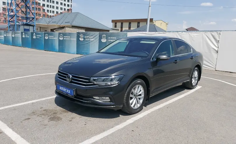 Volkswagen Passat 2022 года за 12 500 000 тг. в Шымкент